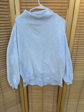 aerie Light Gray Cowl Neck Pullover Sweater Oversized (could fit XL)